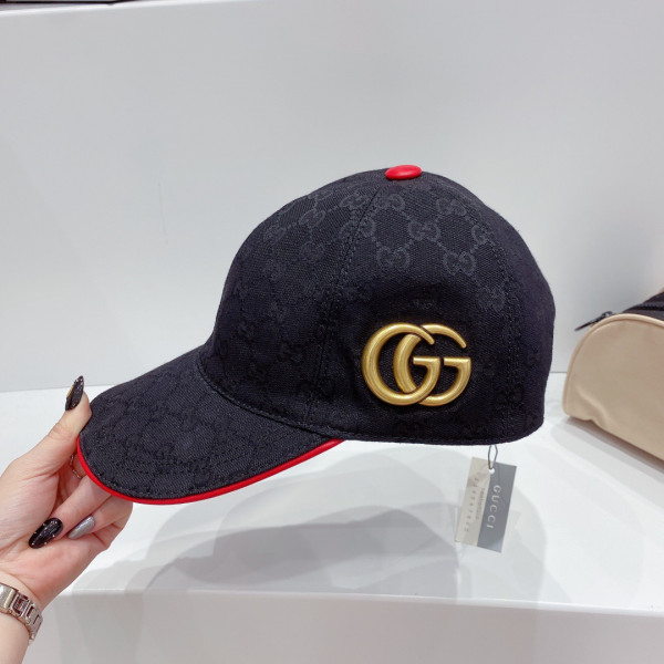 G*u*i hat