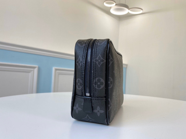 l0*is V*t0n toiletry pouch gm
