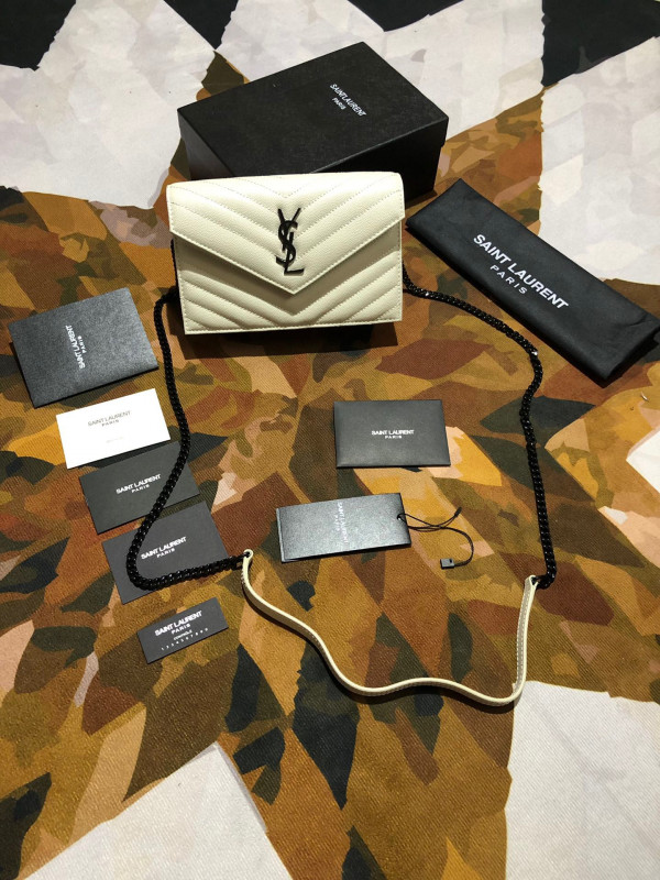 Y*L cassandre matelassÉ chain wallet
