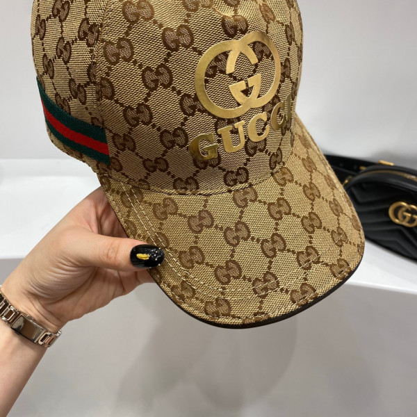 G*u*i hat