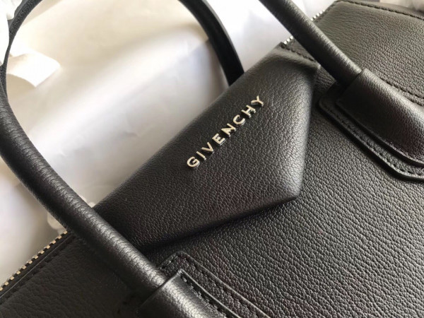 GIENVCHY ANTIGONA MINI/SMALL/MEDIUM IN GRAINED LEATHER