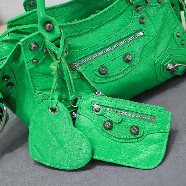 Ba*len*cia*ga neo cagole xs handbag