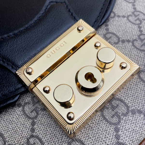 G*u*i padlock small shoulder bag
