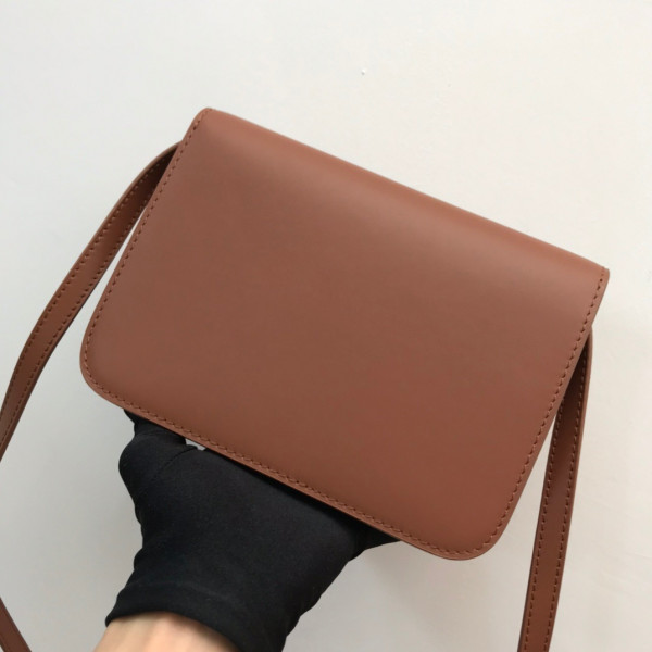 B**rry small tb bag