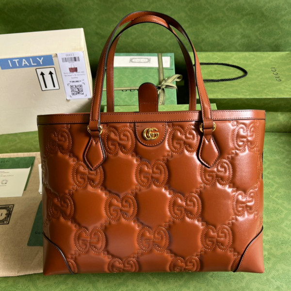 G*u*i gg matelassé leather medium tote