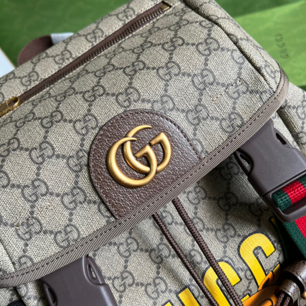 G*u*i cat print skateboard backpack