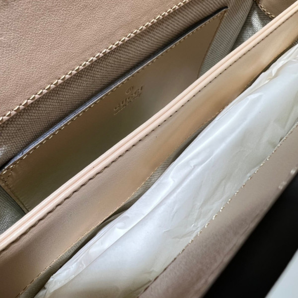 G*u*i gg matelassé leather shoulder bag