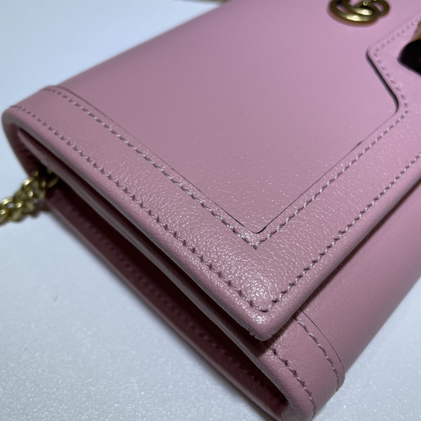 G*u*i diana chain wallet with bamboo
