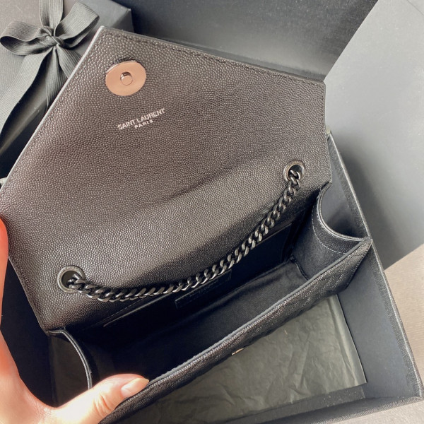 Y*L envelope small bag