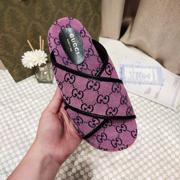 G*u*i gg multicolor platform sandal