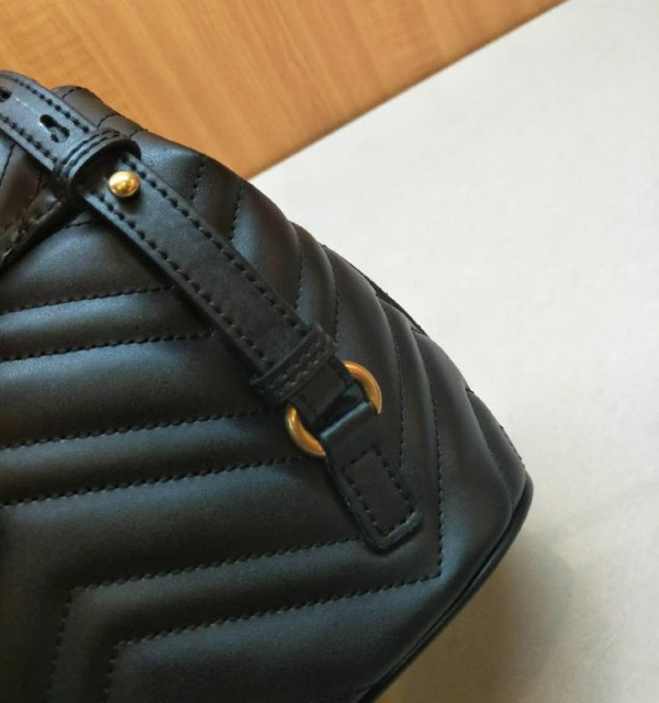G*u*i gg marmont matelassé backpack 528129