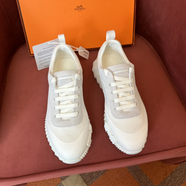 H**mes sneaker