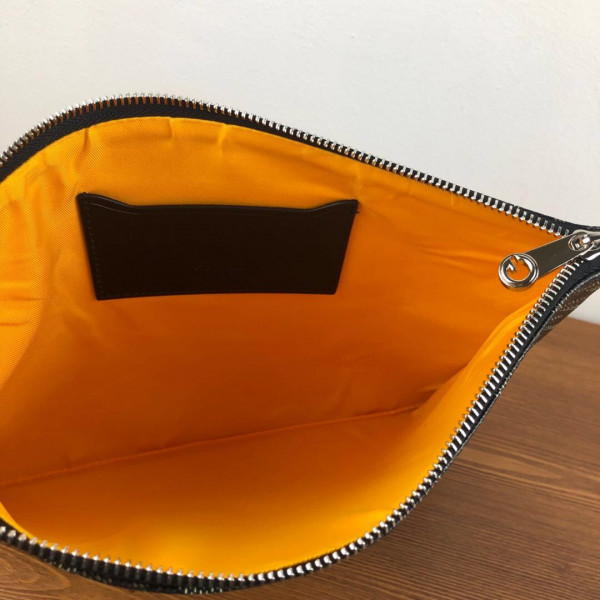 Go*ard senat pouch