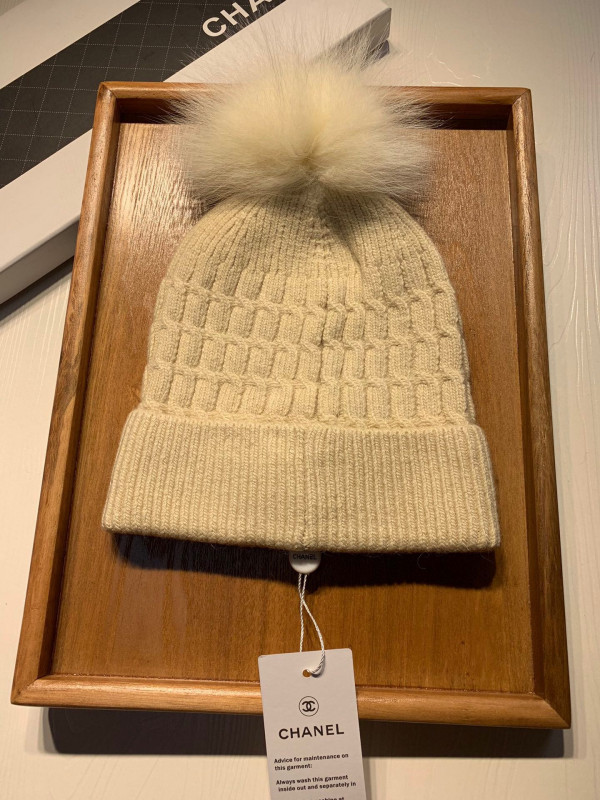 CL HAT