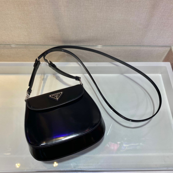 Pra*a cleo mini bag