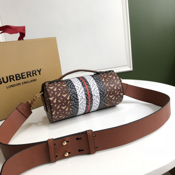 B**rry barrel bag