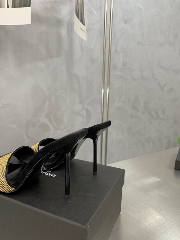 Y*L lucking evening mule