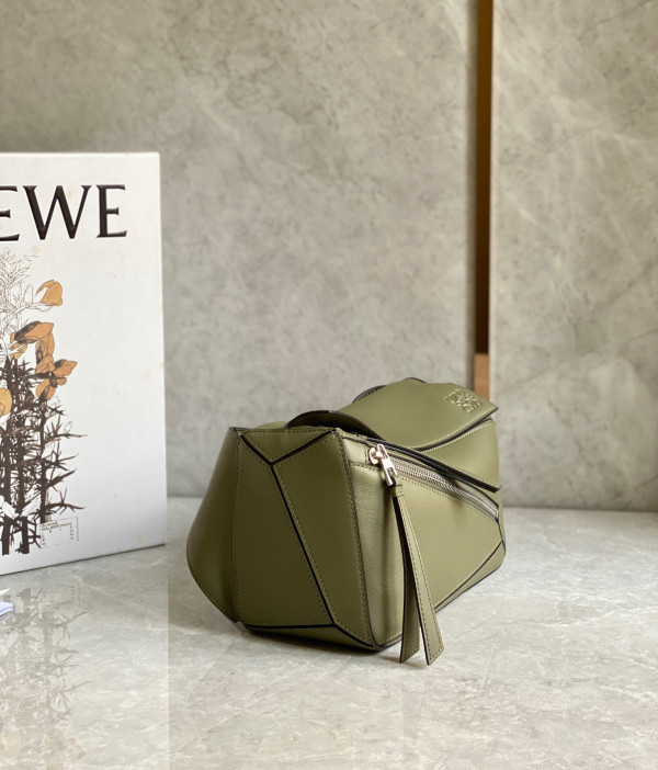 Lowee Small Puzzle Bag-24*16*10.5cm