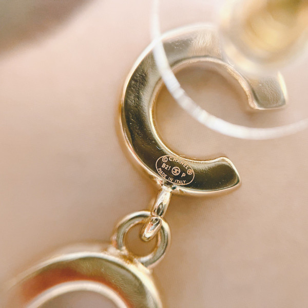 CL EARRINGS