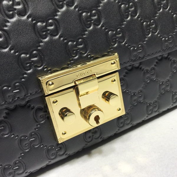 G*u*i padlock