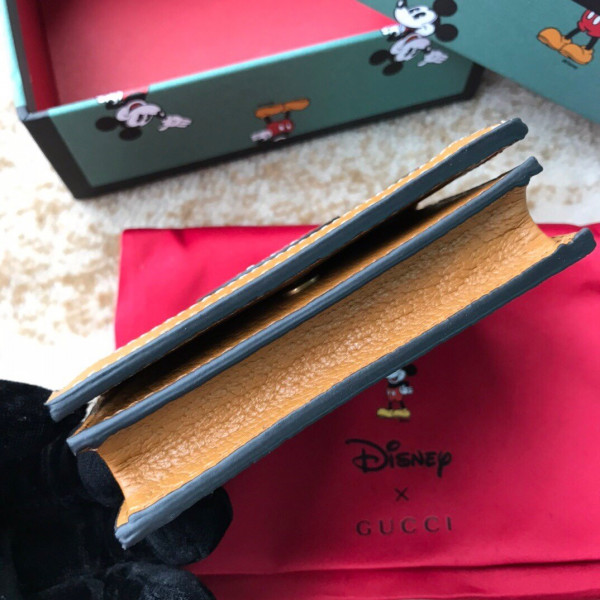 disney x G*u*i gg card holder