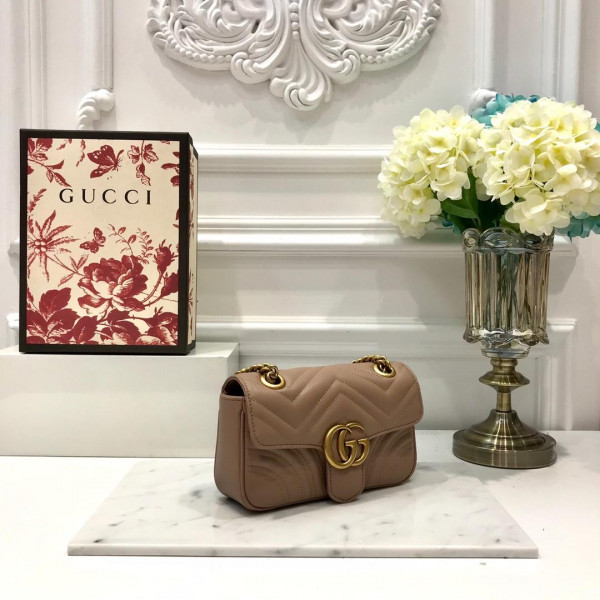 G*u*i gg marmont 22cm