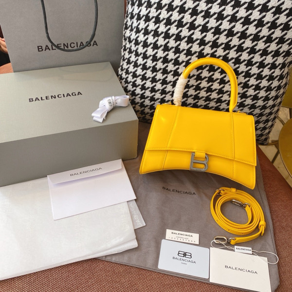 Ba*len*cia*ga hourglass xs / small size
