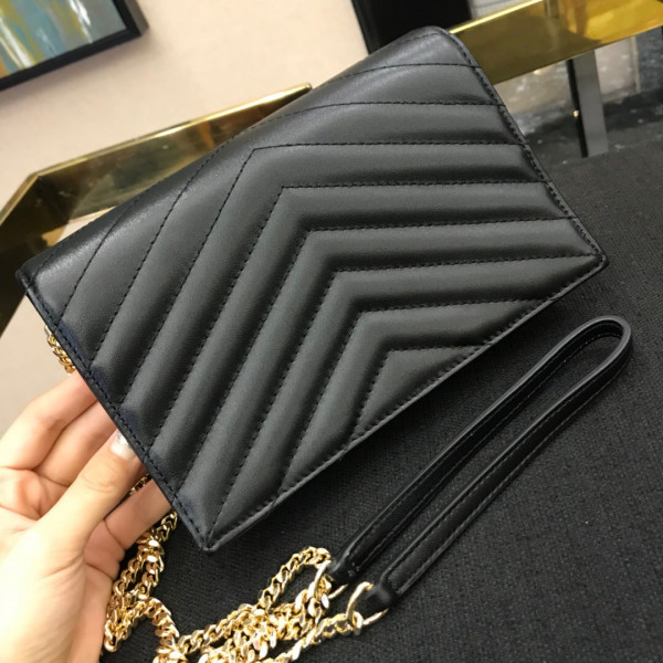 Y*L cassandre matelassÉ chain wallet