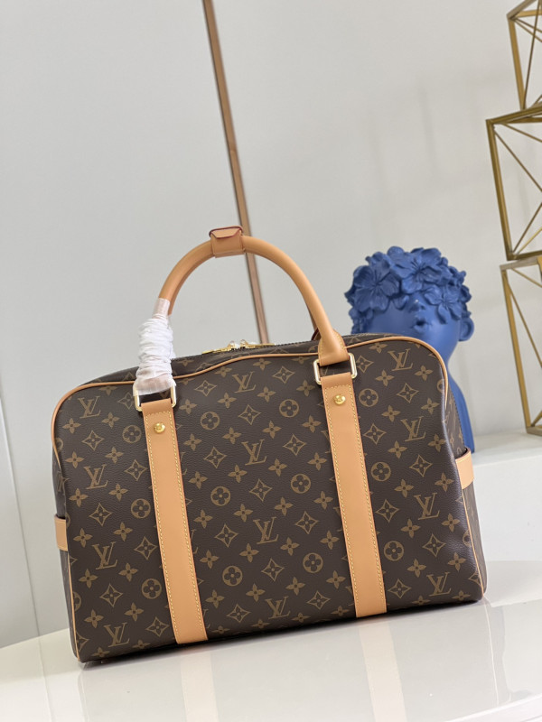 l0*is V*t0n carryall