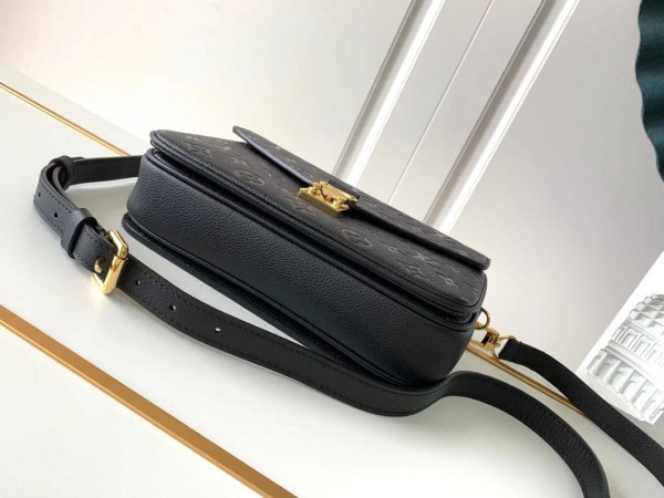 l0*is V*t0n pochette metis