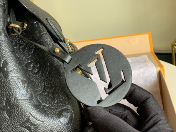 l0*is V*t0n montsouris backpack