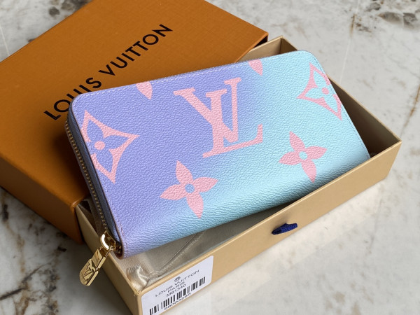 l0*is V*t0n zippy wallet
