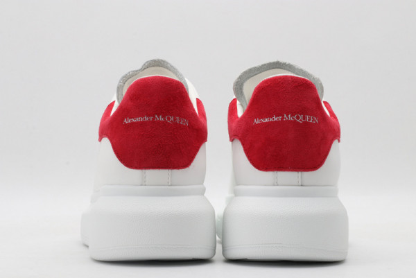 ale*d*r M*Q*en oversized sneaker