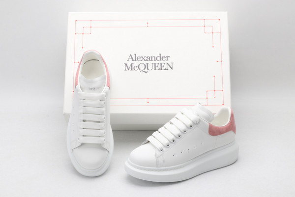 ale*d*r M*Q*en oversized sneaker