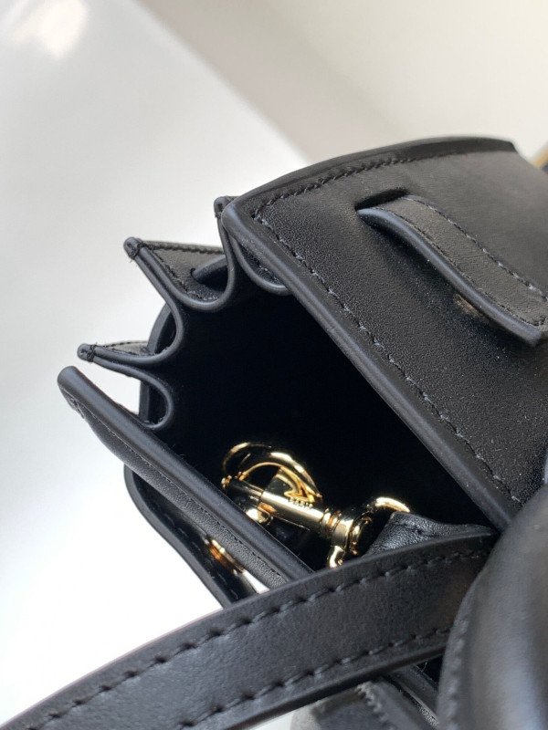 Y*L sac de jour nano in smooth leather