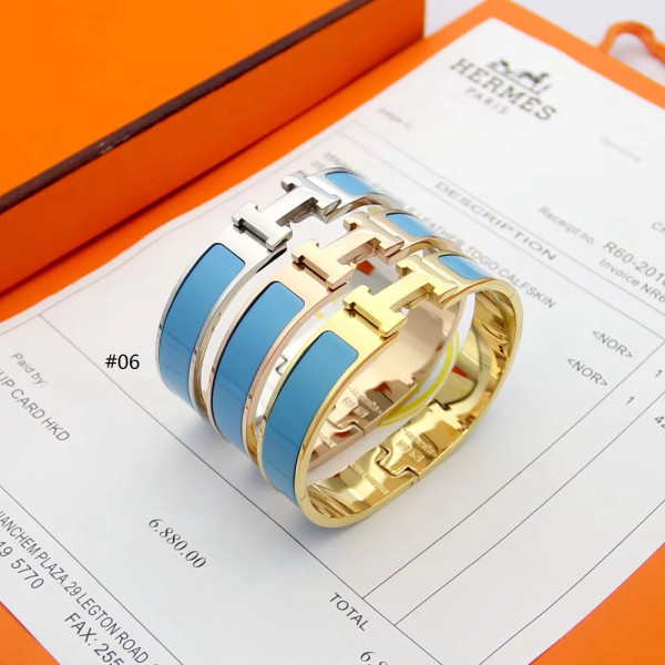 H**mes bracelet