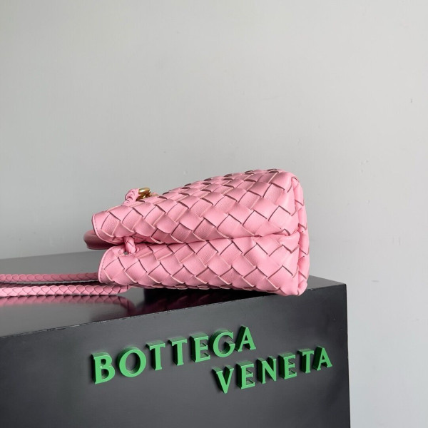 bo*te*ga Ve*ne*ta small andiamo-25*22*10.5cm