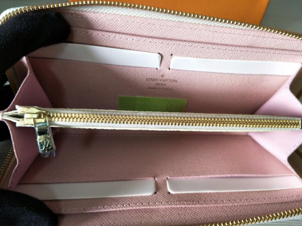 l0*is V*t0n clemence wallet