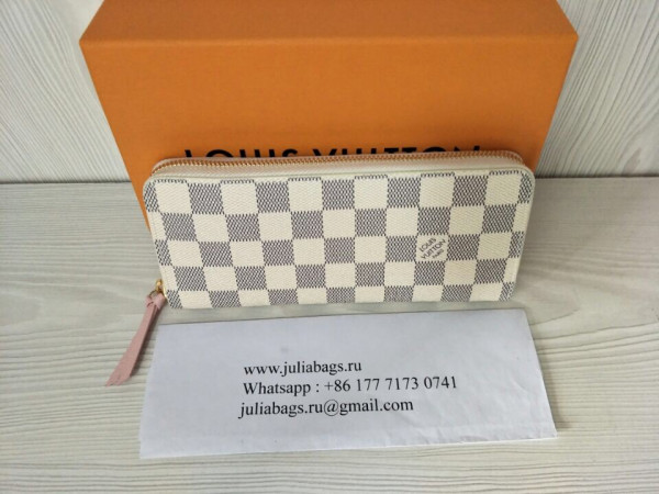 l0*is V*t0n clemence wallet