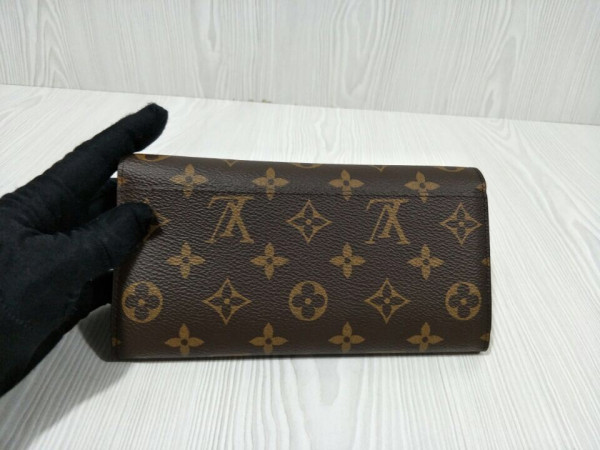 l0*is V*t0n sarah wallet