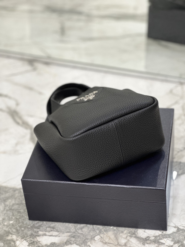 Pra*a  leather mini bag