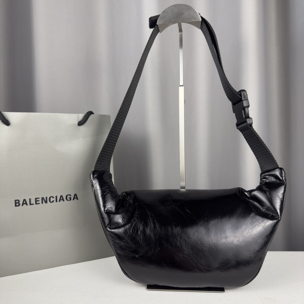 Ba*len*cia*ga everyday beltpack