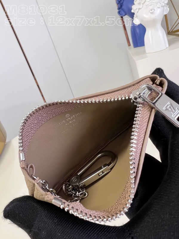 l0*is V*t0n key pouch