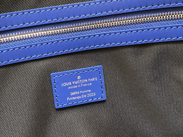 l0*is V*t0n  keepall bandouliÈre 45