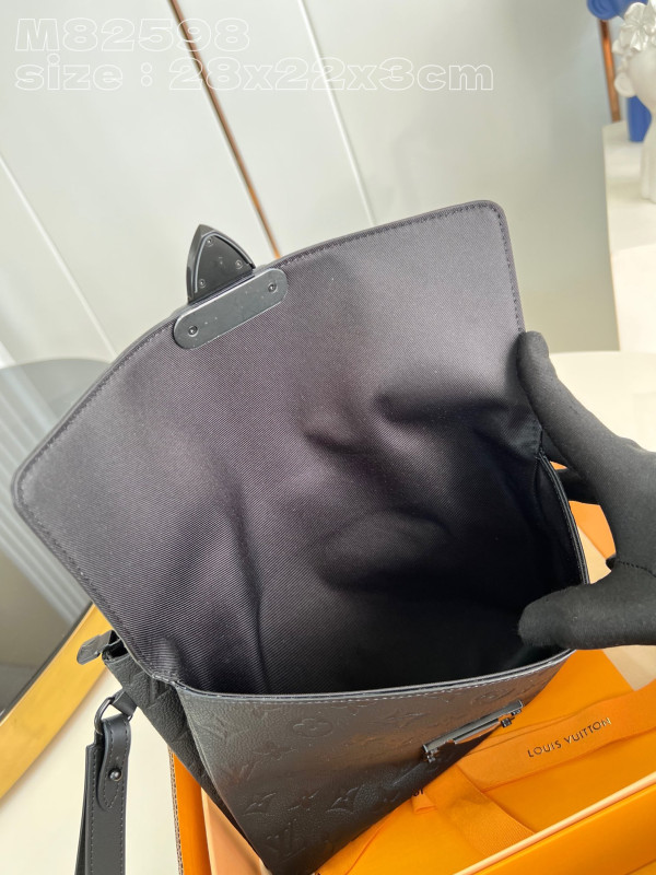 l0*is V*t0n s-lock pochette
