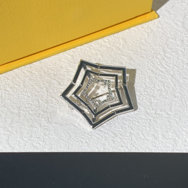 F**di brooch