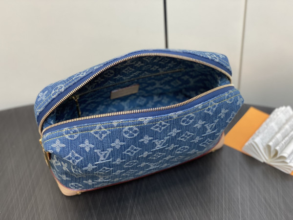 l0*is V*t0n pochette cosmétique pm