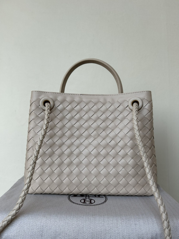 bo*te*ga Ve*ne*ta small andiamo-25*22*10.5cm