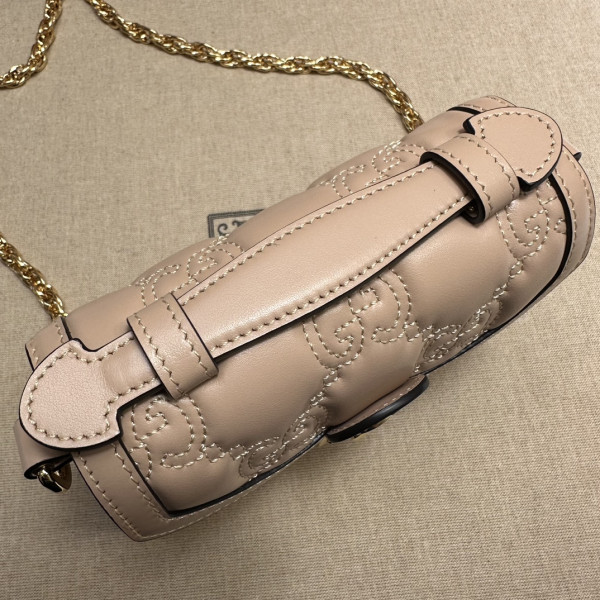 G*u*i gg matelassÉ small top handle bag