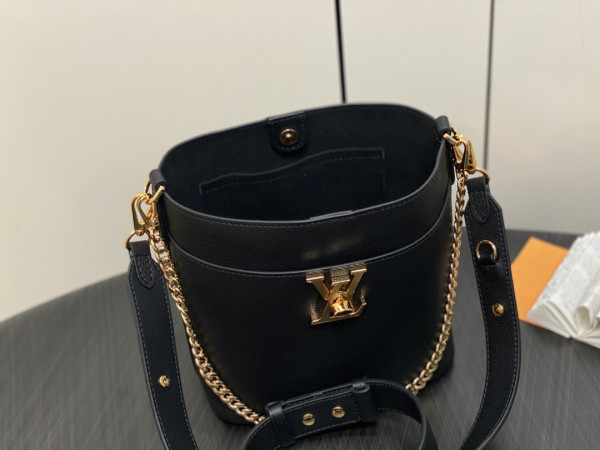 l0*is V*t0n lock and walk - 20 x 20.5 x 12cm